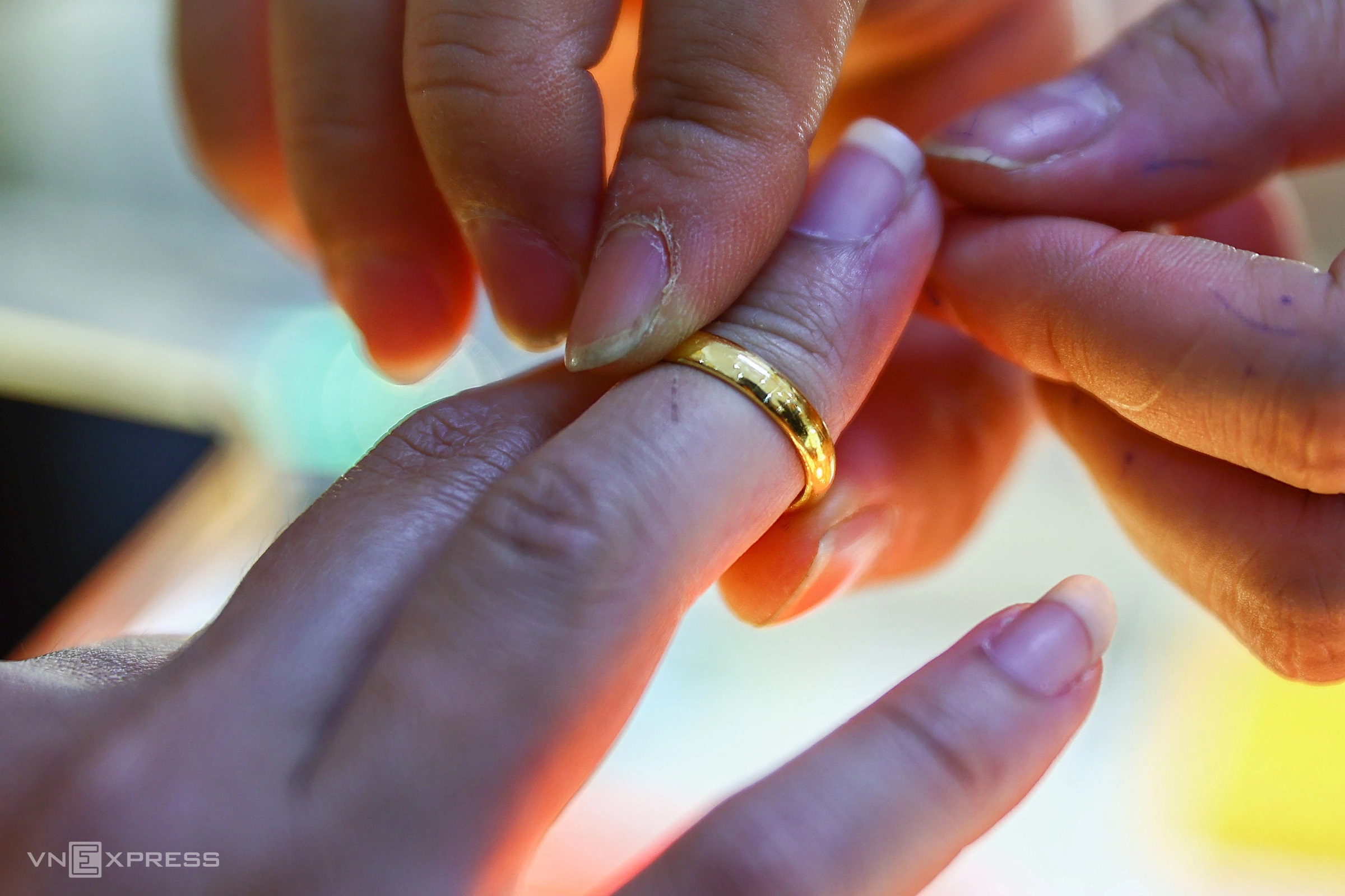 Nhu cầu vàng của Việt Nam giảm mạnh trong quý I